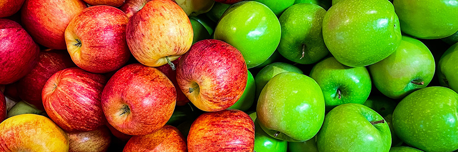 Can dogs eat apple?