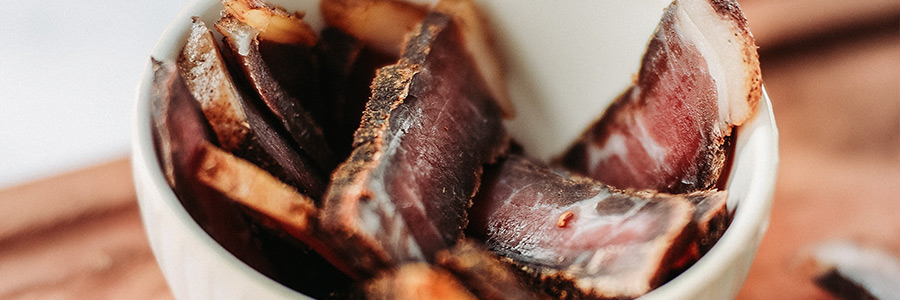 Can dogs eat biltong?